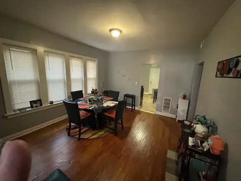 8052 South Langley Avenue Chicago IL 60619