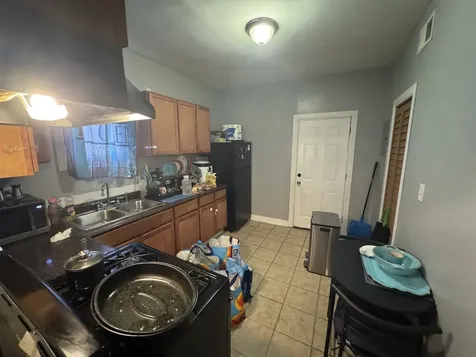 8052 South Langley Avenue Chicago IL 60619