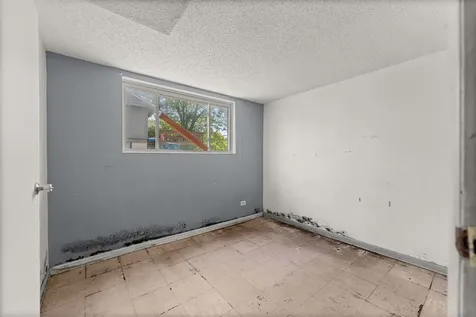 2426 223RD Street Sauk Village IL 60411