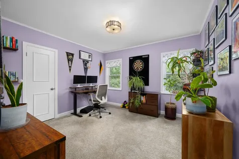 640 18TH Avenue East Moline IL 61244