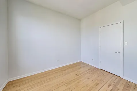 2733 North Mozart Street Chicago IL 60647