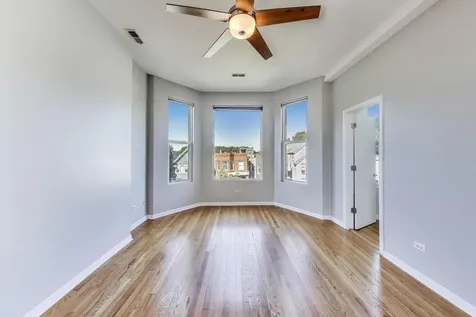 2733 North Mozart Street Chicago IL 60647