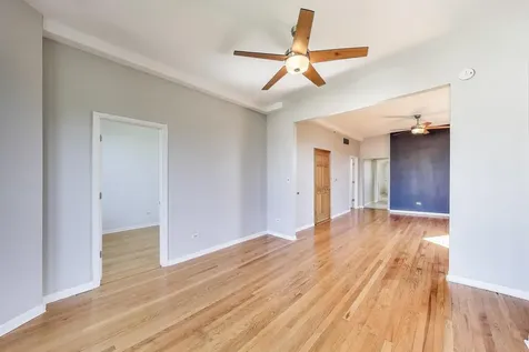 2733 North Mozart Street Chicago IL 60647