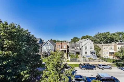 2733 North Mozart Street Chicago IL 60647