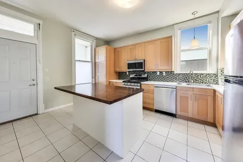2733 North Mozart Street Chicago IL 60647