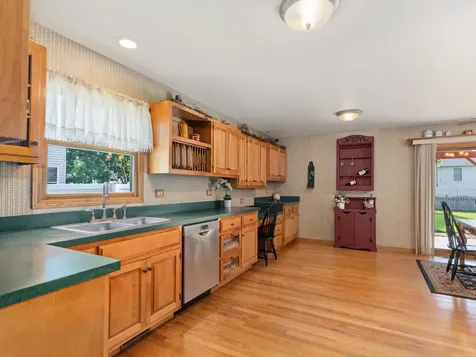 301 Savoy Drive Shorewood IL 60404