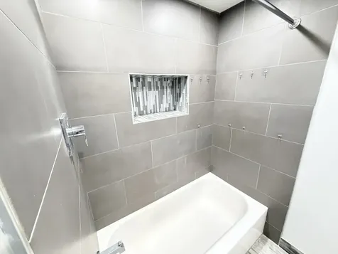3335 North Kenneth Avenue Chicago IL 60641