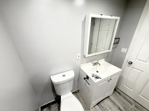 3335 North Kenneth Avenue Chicago IL 60641