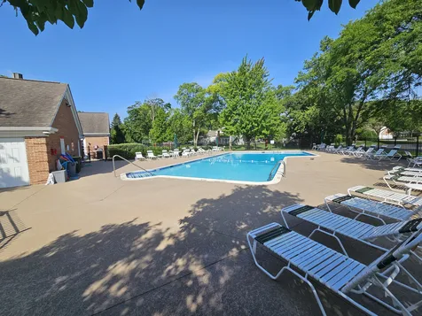 809 Willow Hills Lane Prospect Heights IL 60070