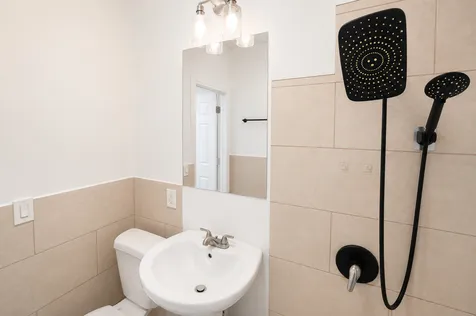 3532 West Van Buren Street Chicago IL 60624