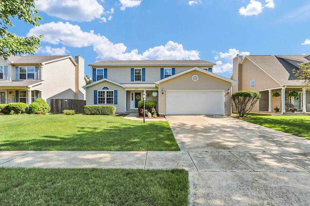 210 Goldenrod Drive Savoy IL 61874