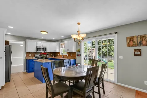 210 Goldenrod Drive Savoy IL 61874