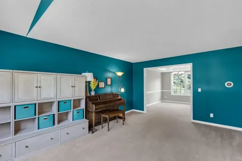 210 Goldenrod Drive Savoy IL 61874