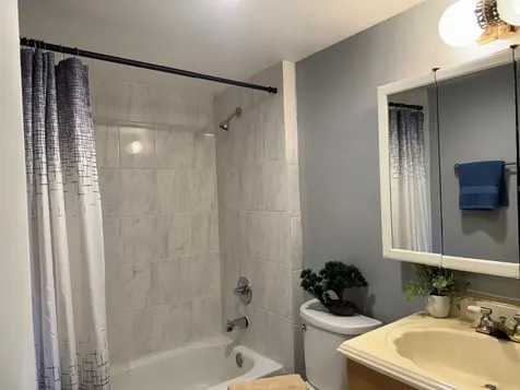 1787 West Algonquin Road Mount Prospect IL 60056