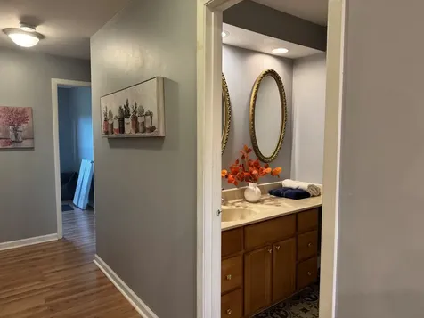 1787 West Algonquin Road Mount Prospect IL 60056