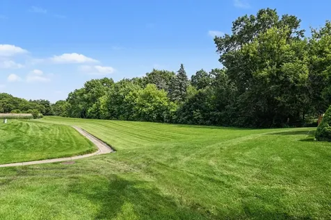 1724 Court Street Mchenry IL 60051