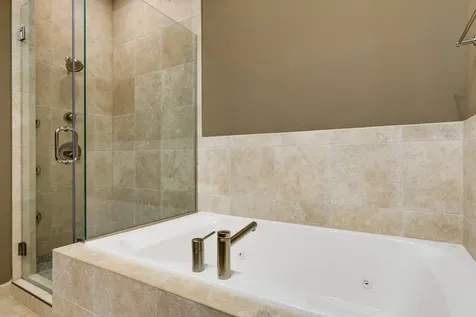 154 West Hubbard Street Chicago IL 60654