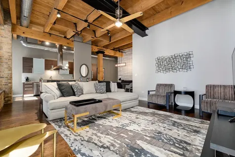 154 West Hubbard Street Chicago IL 60654