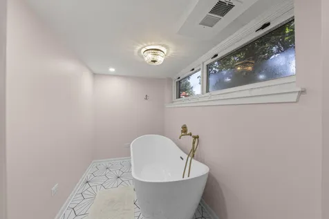 3N410 Maple Court West Chicago IL 60185