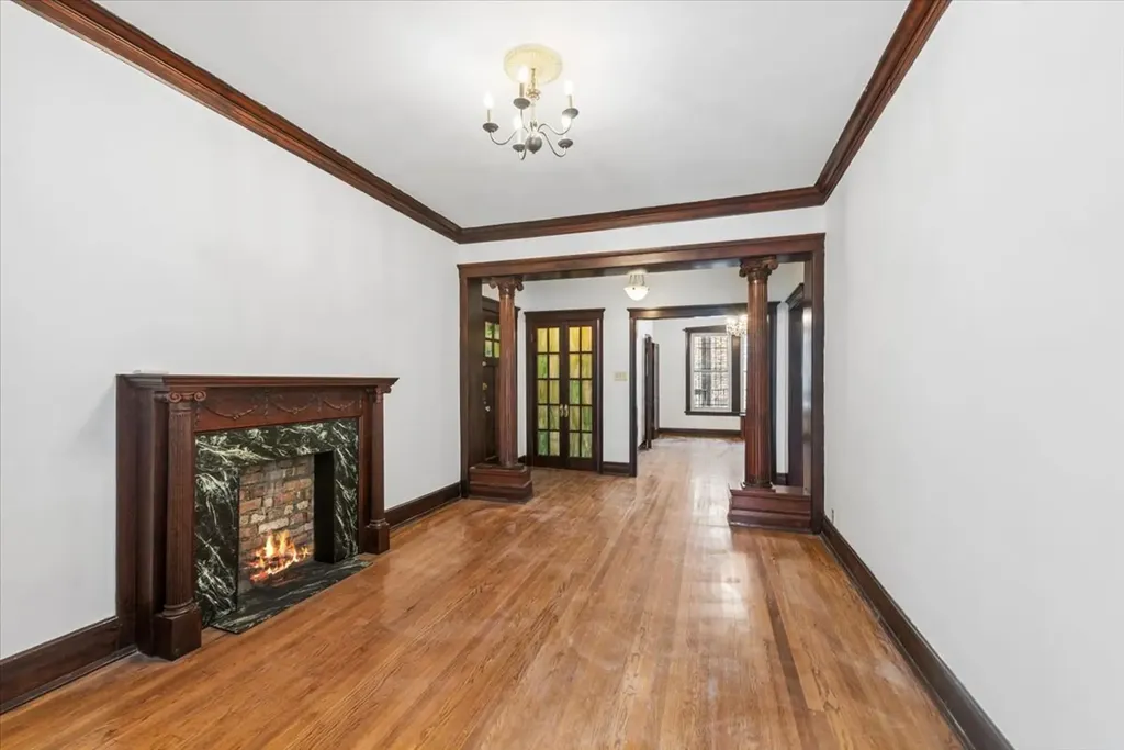 1065 West North Shore Avenue Chicago IL 60626