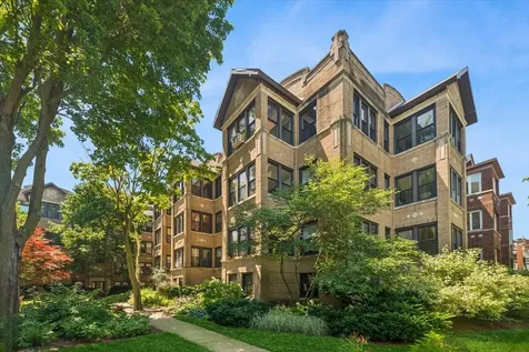 1065 West North Shore Avenue Chicago IL 60626