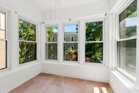 1065 West North Shore Avenue Chicago IL 60626
