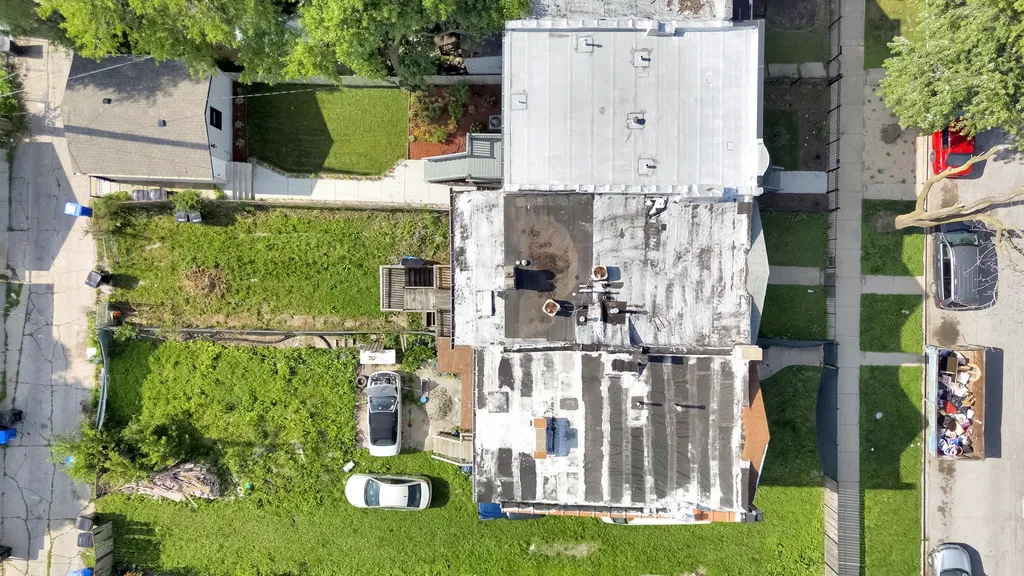 1935 South Christiana Avenue Chicago IL 60623