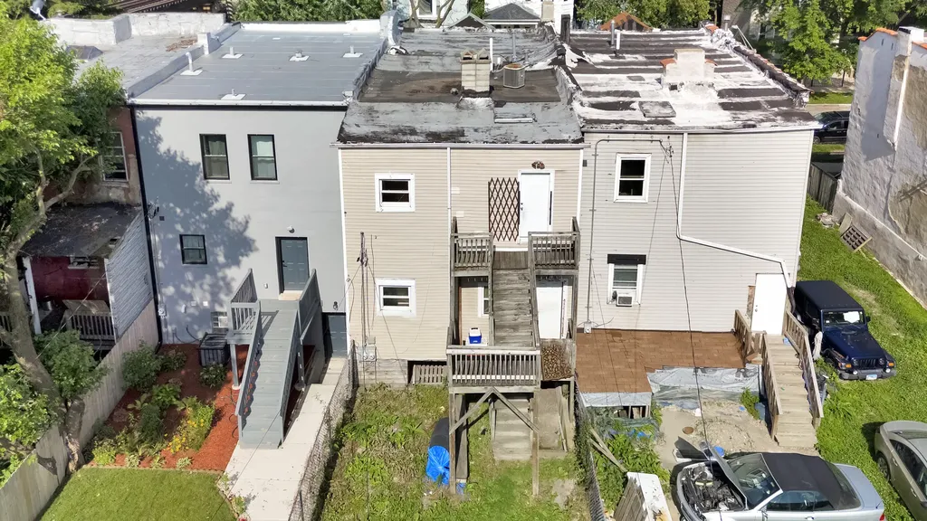 1935 South Christiana Avenue Chicago IL 60623