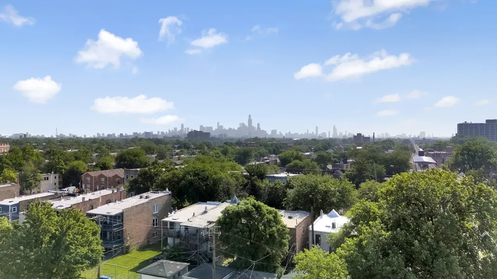 1935 South Christiana Avenue Chicago IL 60623