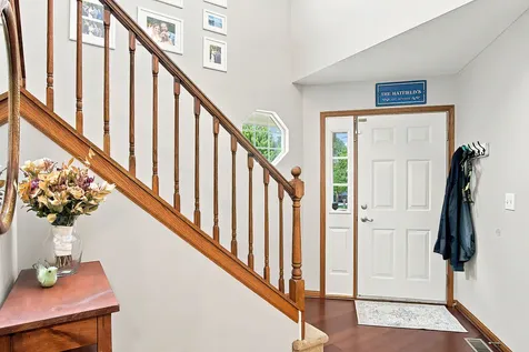 32492 North Rushmore Avenue Lakemoor IL 60051