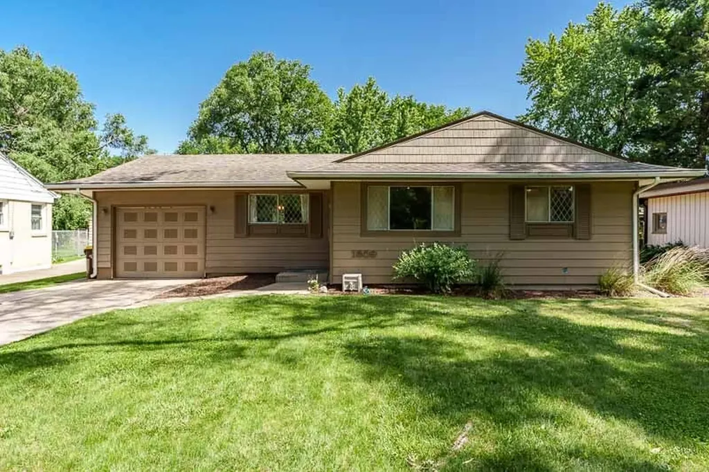1809 Jonathan Avenue Rockford IL 61103