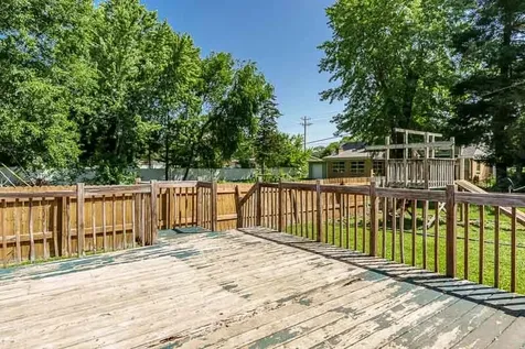 1809 Jonathan Avenue Rockford IL 61103