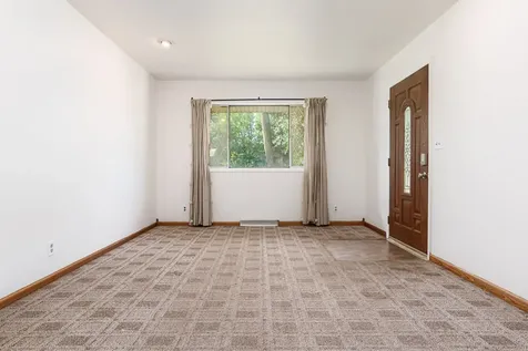 1809 Jonathan Avenue Rockford IL 61103