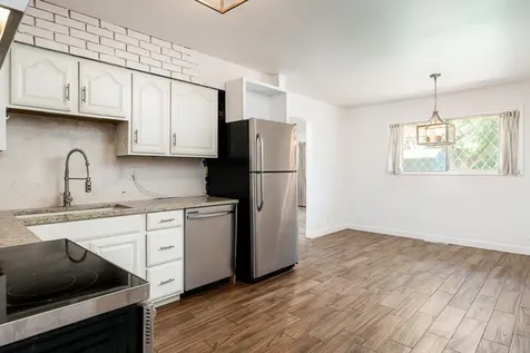 1809 Jonathan Avenue Rockford IL 61103