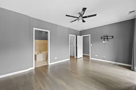 1523 North Ashland Avenue Chicago IL 60622