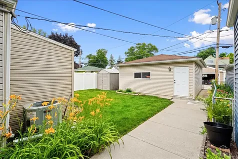 2212 West Street River Grove IL 60171