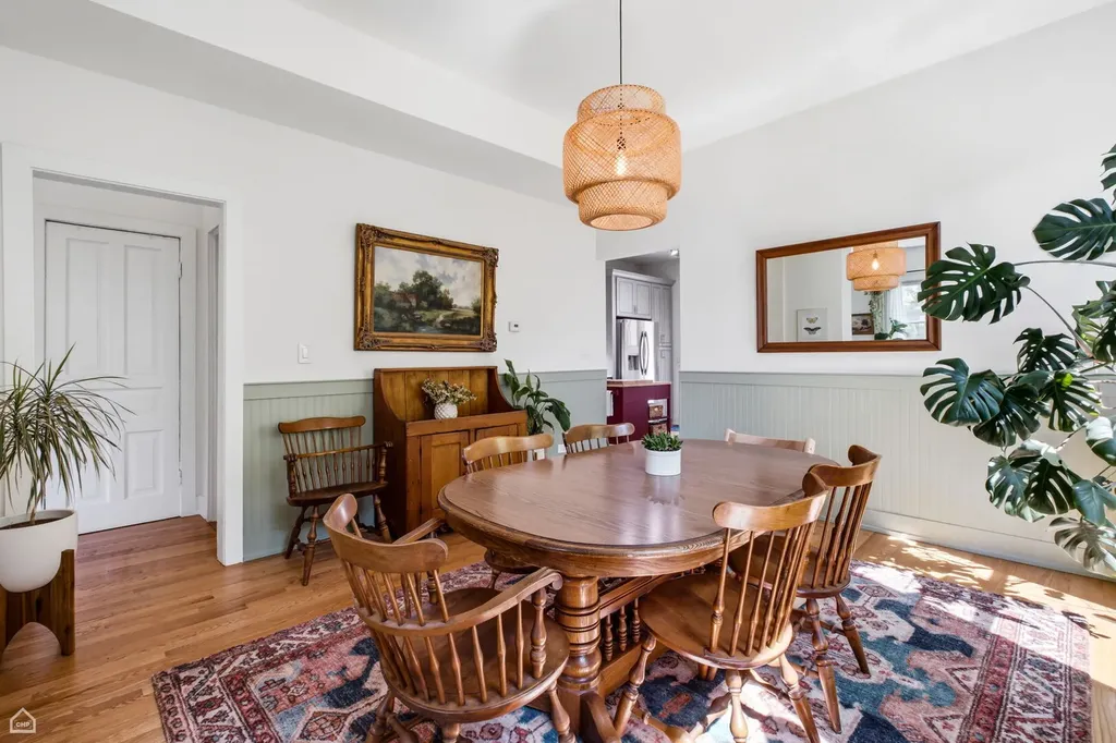 3038 West Diversey Avenue Chicago IL 60647