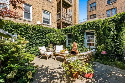 3038 West Diversey Avenue Chicago IL 60647