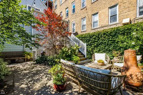 3038 West Diversey Avenue Chicago IL 60647