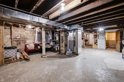 3038 West Diversey Avenue Chicago IL 60647