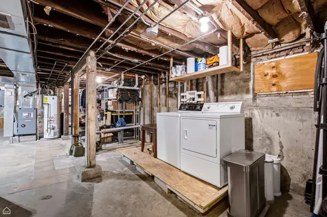 3038 West Diversey Avenue Chicago IL 60647