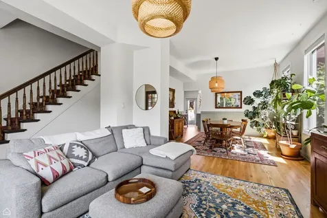 3038 West Diversey Avenue Chicago IL 60647
