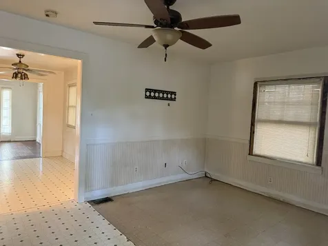 612 Ellis Avenue Rockford IL 61103