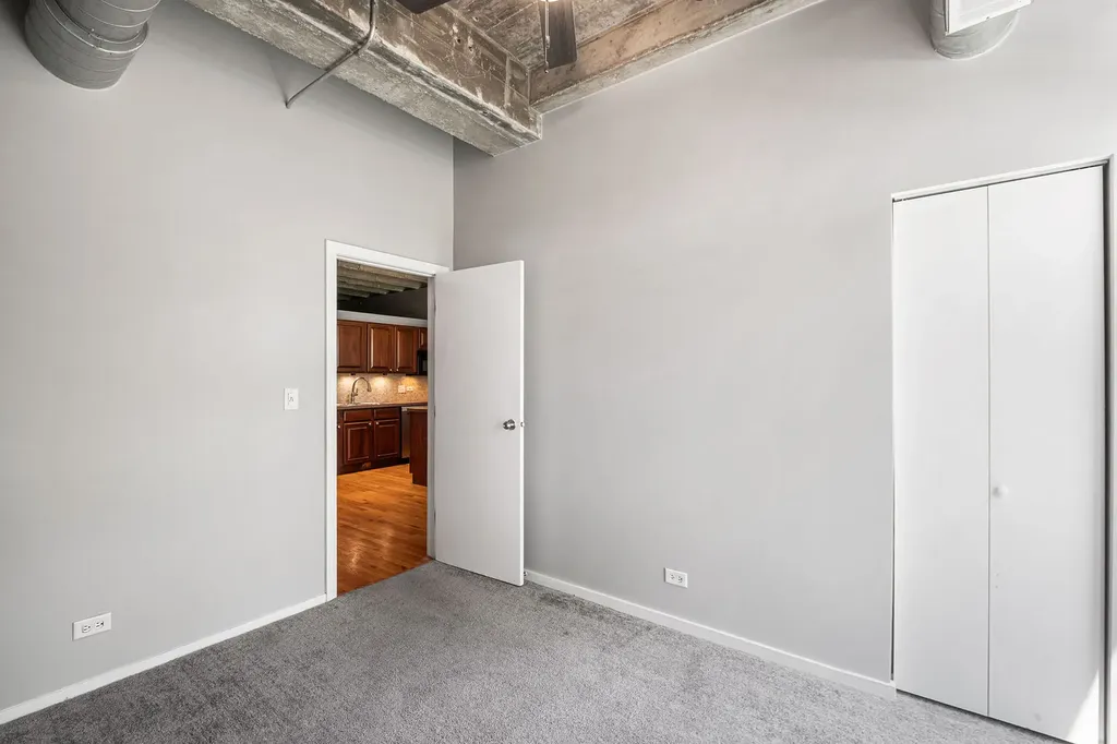 811 South Lytle Street Chicago IL 60607