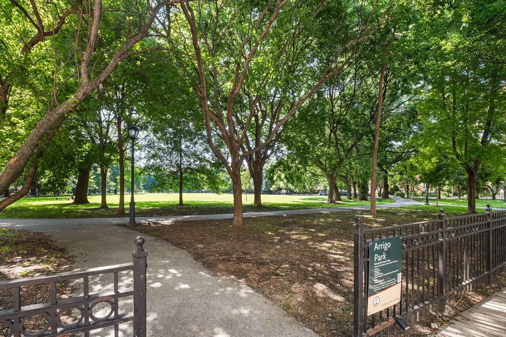 811 South Lytle Street Chicago IL 60607