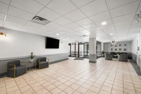 811 South Lytle Street Chicago IL 60607