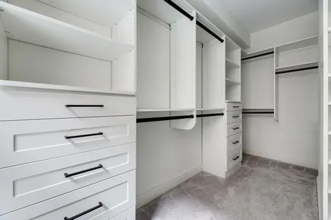 202 East Walton Place Chicago IL 60611