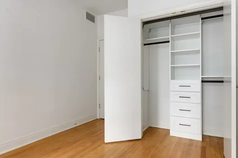 202 East Walton Place Chicago IL 60611
