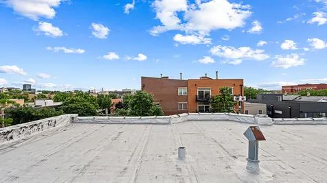 650 North Wood Street Chicago IL 60622