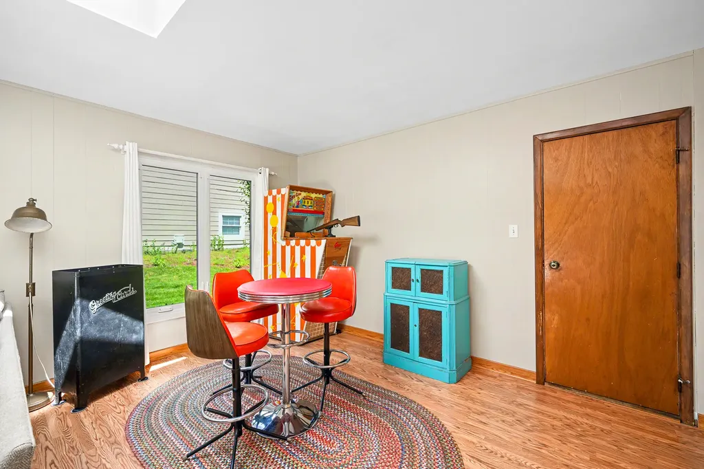 21W715 Glen Valley Drive Glen Ellyn IL 60137